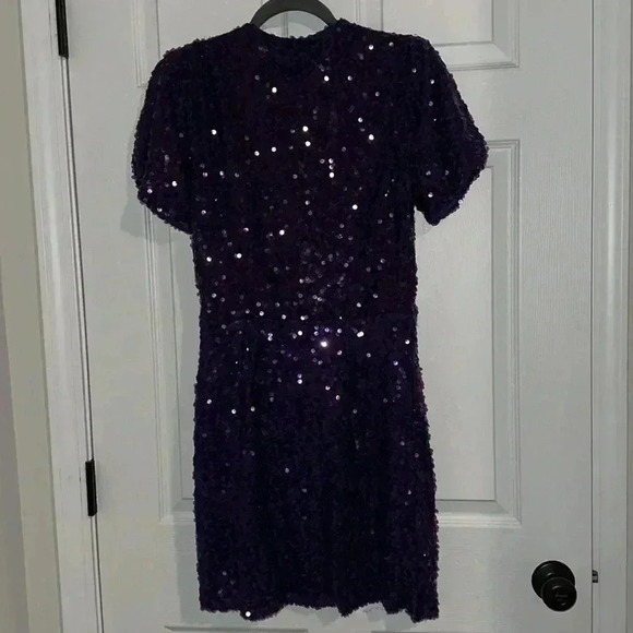 Leyden dress
PTP approx 17” (open front)
Length approx 35” - Picture 5 of 6